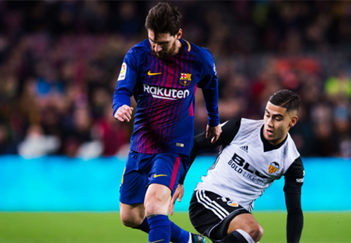 Harvey sier Lionel Messi er den beste spilleren i historien